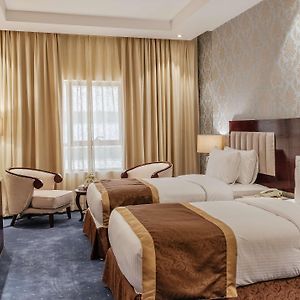 Deluxe Twin Room City View